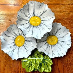 Vintage Stotter Settings Retro Plastic Molded Daisy Serving Tray